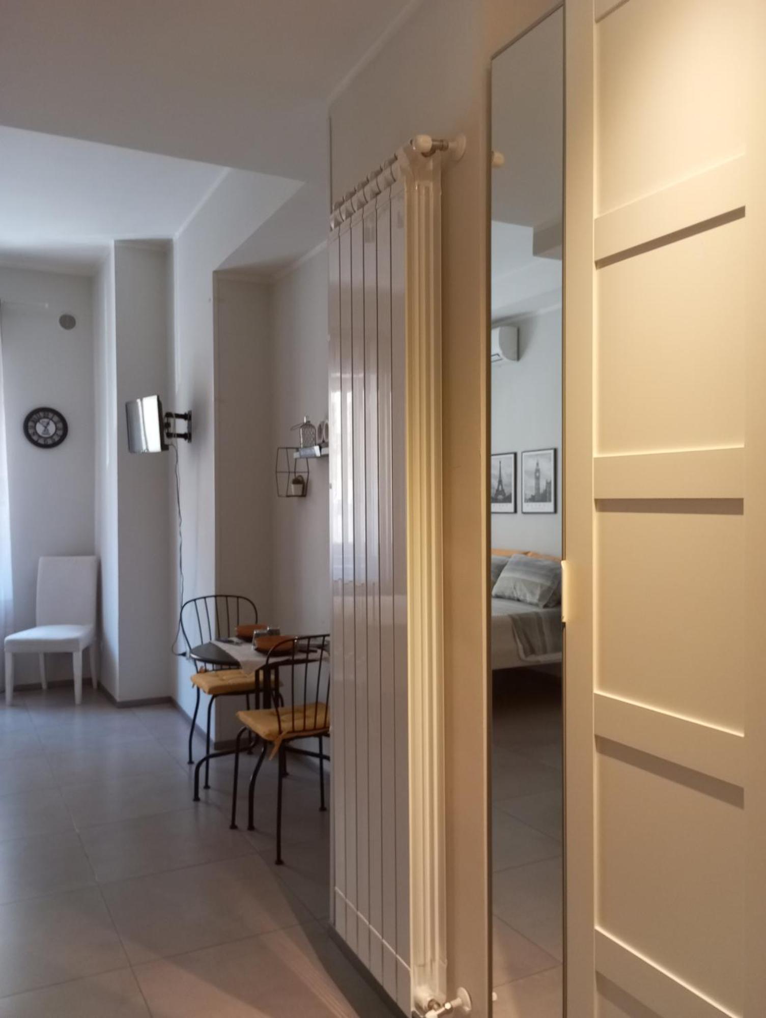 Holidaystudio Appartamento In Centro Salerno Ngoại thất bức ảnh